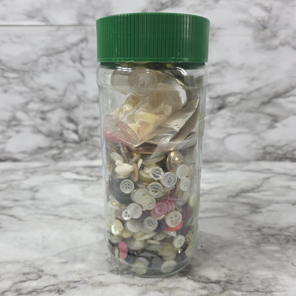 Vintage Jar Of Buttons 100 Plus Pieces